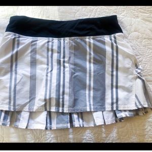 lululemon Pacesetter Skirt size 4